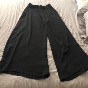 Wide leg black pants